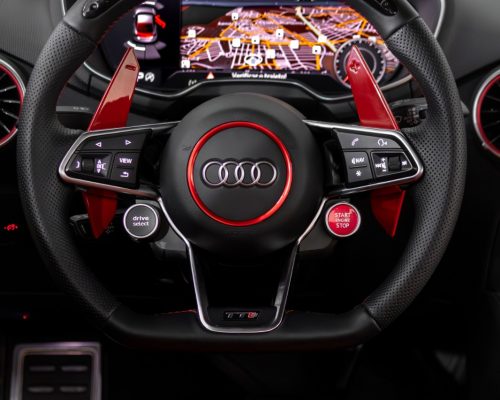 WhatsApp Image 2025-12-18 at 18.04.37